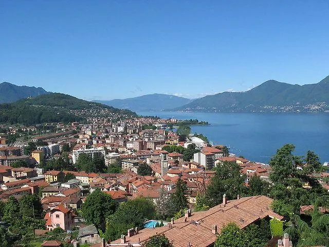 Cordelia 6 Apartment Luino